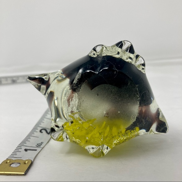 Vintage art glass penguin paperweight - Picture 4 of 6